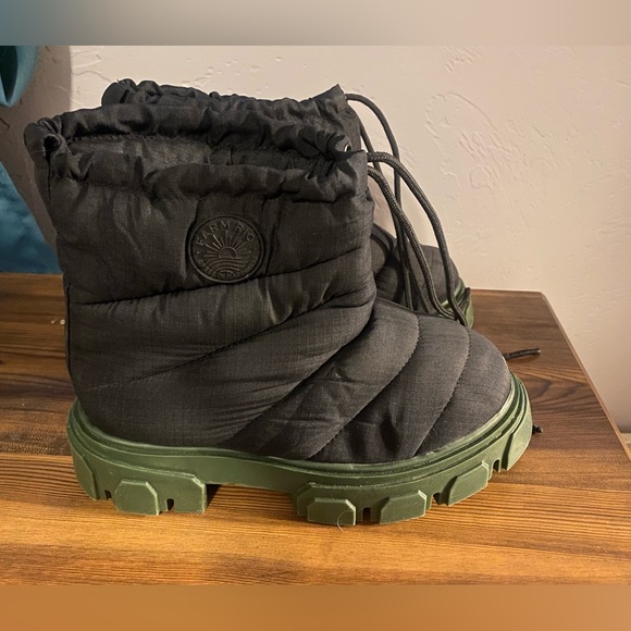 FARM Rio Lug Sole Boots - Picture 7 of 13